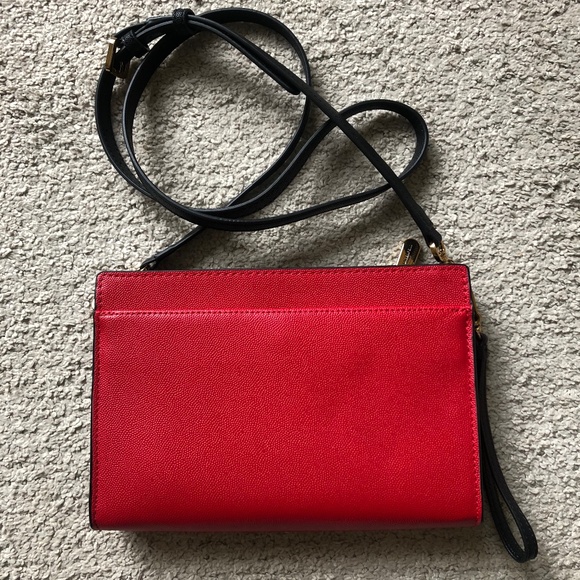 KARL LEGERFELD - Crossbody/wristlet bag.NWOT. - Picture 2 of 4